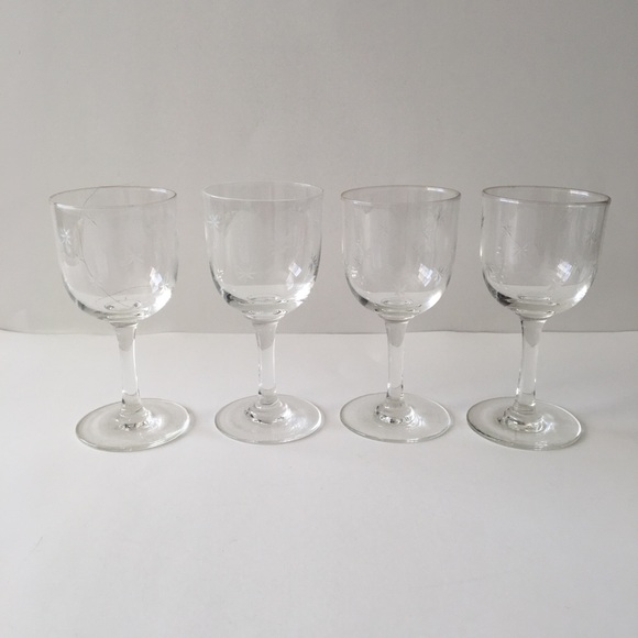 Vintage Art Deco Starburst Liqueur Glasses 4 piece Set of four